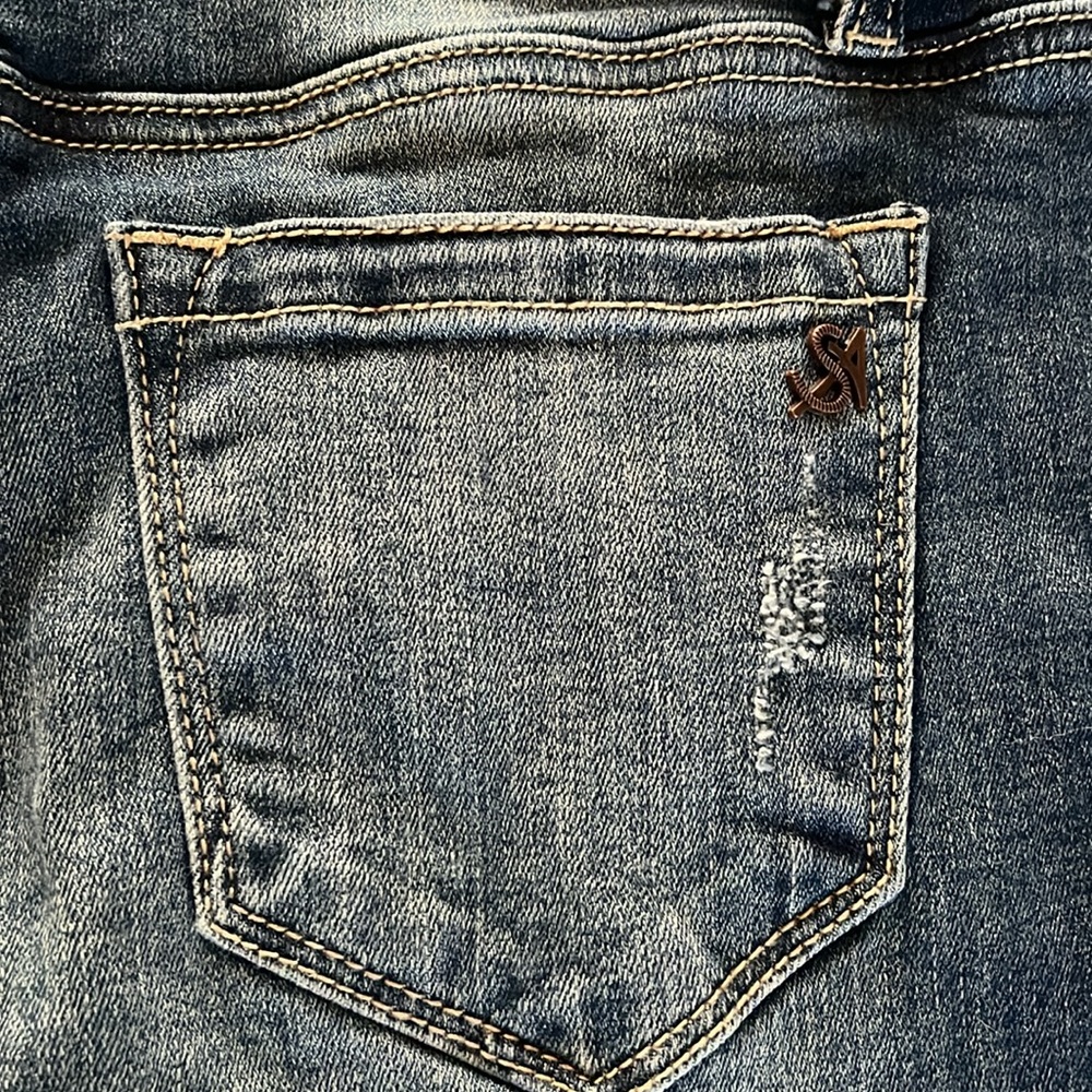 Special A Jeans HP! 🥳 - Picture 5 of 7